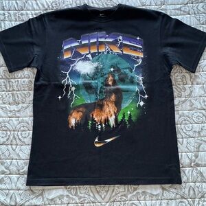 Nike Black Graphic Men's T-Shirt